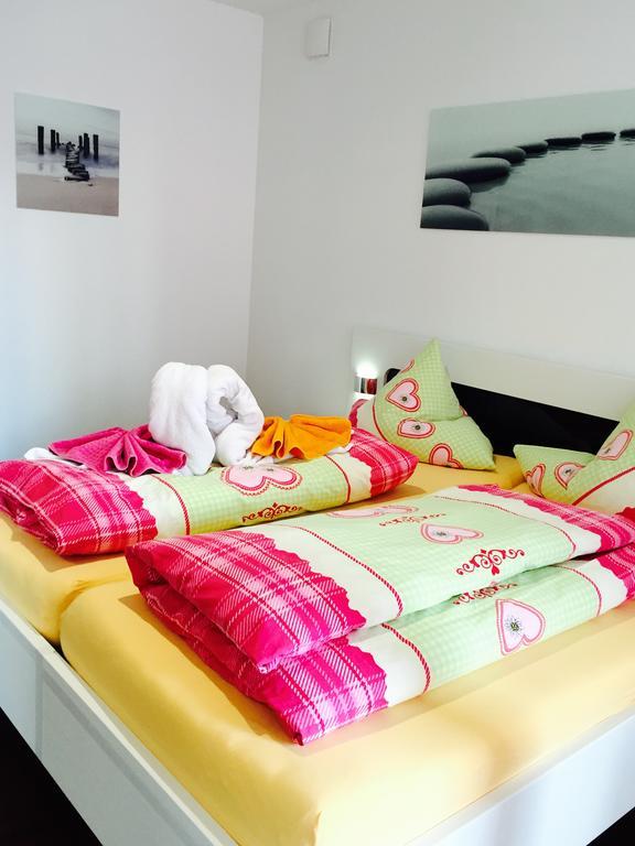 Rhein Melodie Riverview Luxury Κωνσταντία Δωμάτιο φωτογραφία