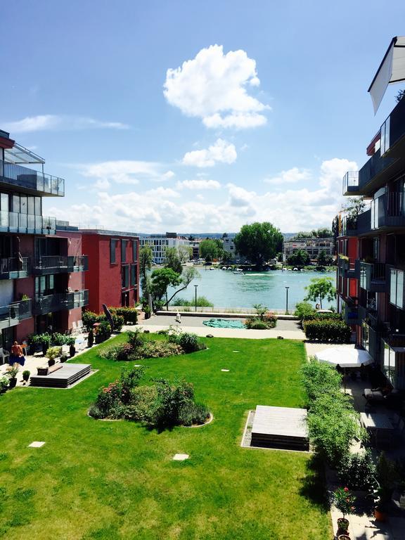 Rhein Melodie Riverview Luxury Κωνσταντία Δωμάτιο φωτογραφία